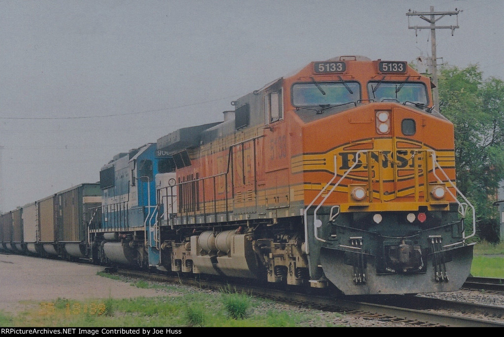 BNSF 5133 East